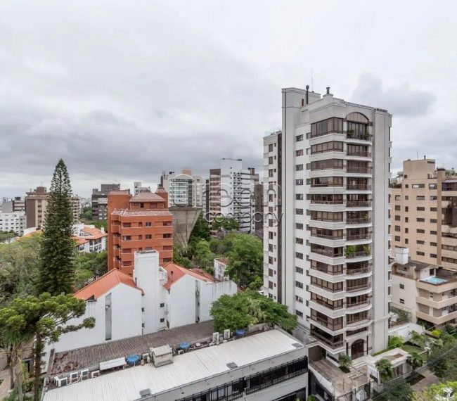 Apartamento com 396m², 3 quartos, 3 suítes, 4 vagas, no bairro Bela Vista em Porto Alegre