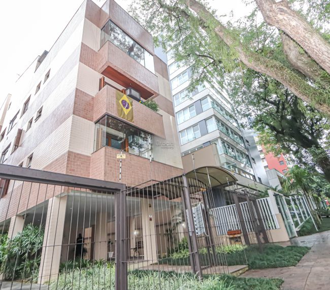 Apartamento com 112m², 3 quartos, 1 suíte, 2 vagas, no bairro Petrópolis em Porto Alegre