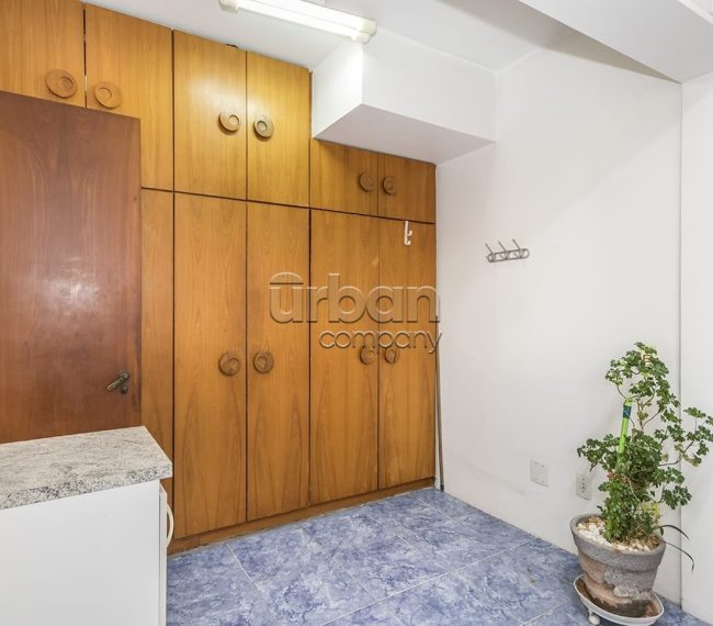 Apartamento com 217m², 3 quartos, 1 suíte, 2 vagas, no bairro Independência em Porto Alegre