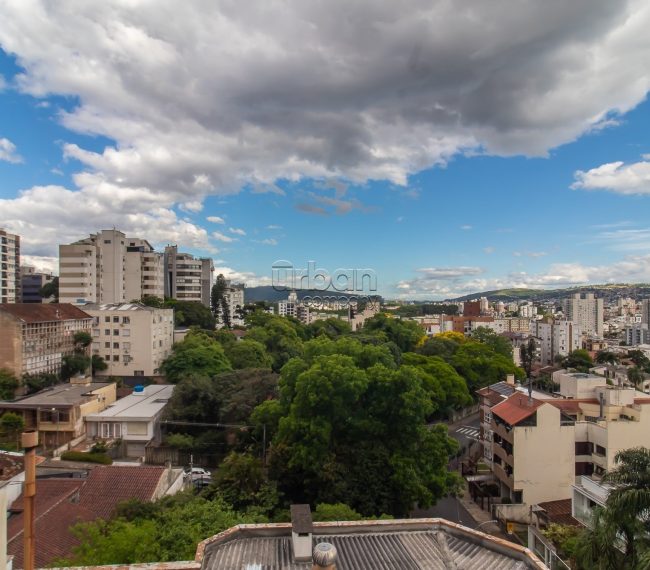 Apartamento com 67m², 2 quartos, 1 suíte, 2 vagas, no bairro Petrópolis em Porto Alegre