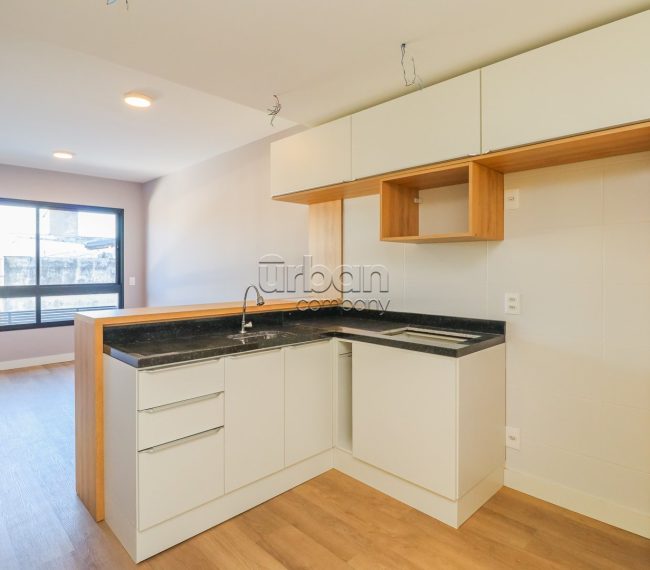 Apartamento com 44m², 1 quarto, 1 vaga, no bairro Azenha em Porto Alegre