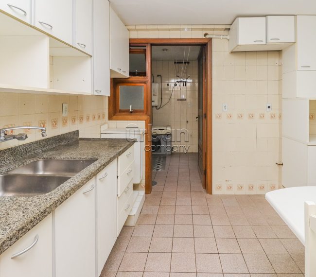 Apartamento com 82m², 3 quartos, 1 suíte, 1 vaga, no bairro Petrópolis em Porto Alegre