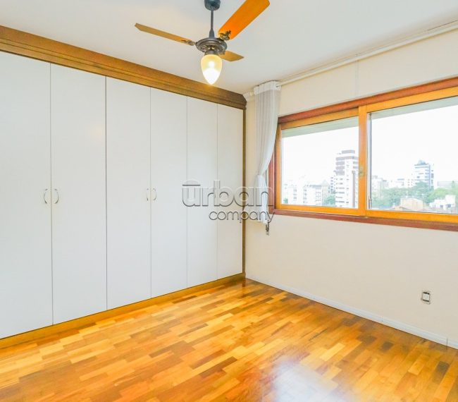 Apartamento com 111m², 3 quartos, 1 suíte, 1 vaga, no bairro Petrópolis em Porto Alegre