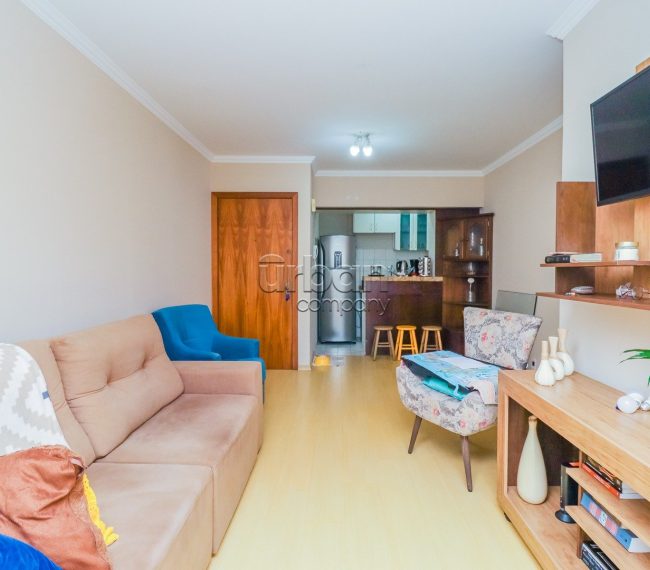 Apartamento com 72m², 3 quartos, 1 suíte, 1 vaga, no bairro Jardim do Salso em Porto Alegre