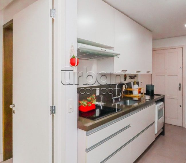 Apartamento com 126m², 3 quartos, 1 suíte, 2 vagas, no bairro Higienópolis em Porto Alegre