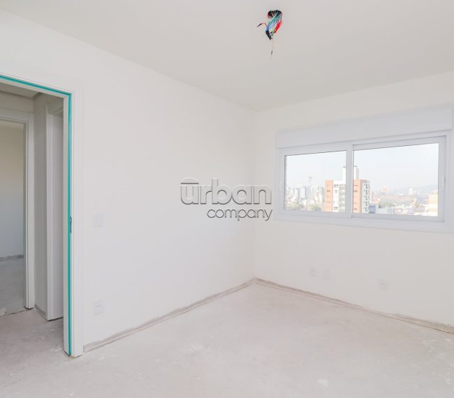 Apartamento com 130m², 3 quartos, 1 suíte, 2 vagas, no bairro Petrópolis em Porto Alegre