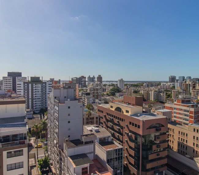 Apartamento com 87m², 3 quartos, 1 suíte, 2 vagas, no bairro Menino Deus em Porto Alegre