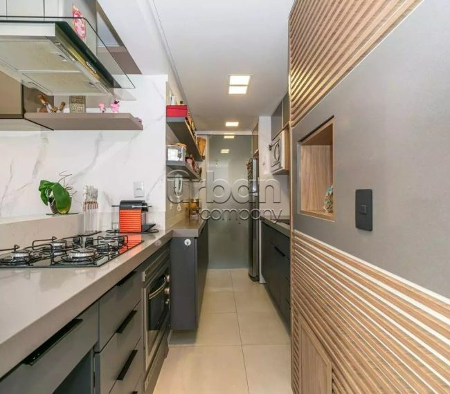 Apartamento com 70m², 2 quartos, 1 suíte, 2 vagas, no bairro Petrópolis em Porto Alegre