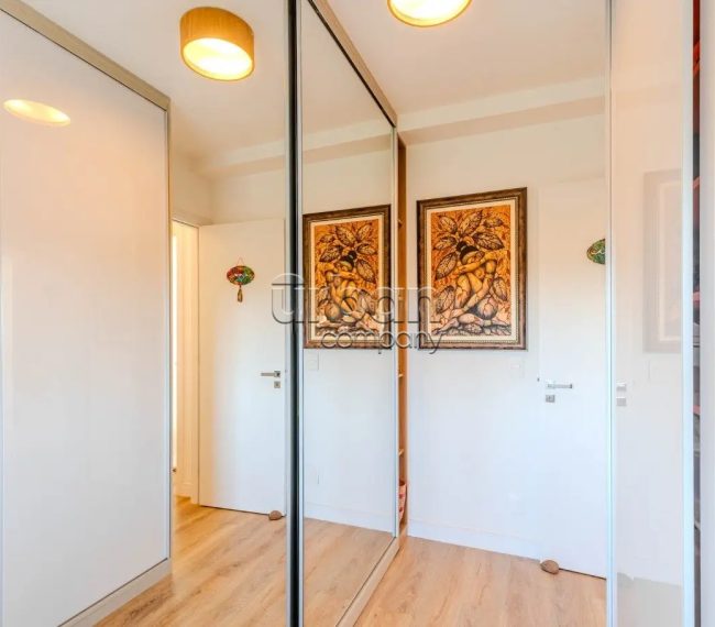 Apartamento com 81m², 2 quartos, 2 suítes, 2 vagas, no bairro Jardim Lindóia em Porto Alegre