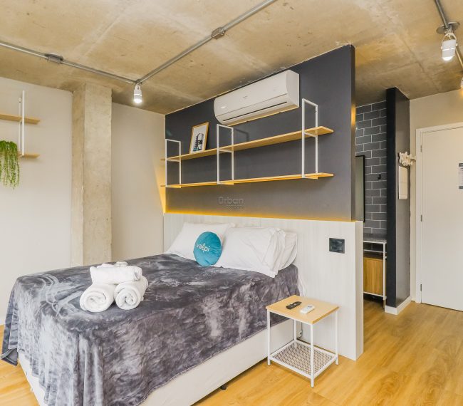 Loft com 27m², 1 quarto, no bairro Santa Cecília em Porto Alegre