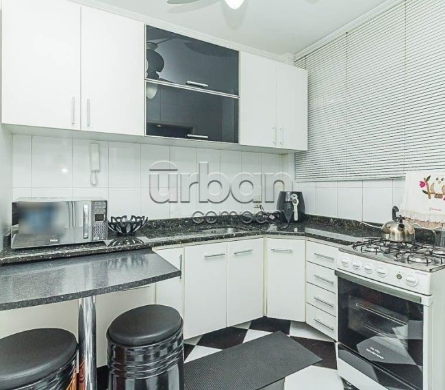 Apartamento com 109m², 3 quartos, 1 suíte, 2 vagas, no bairro Bela Vista em Porto Alegre