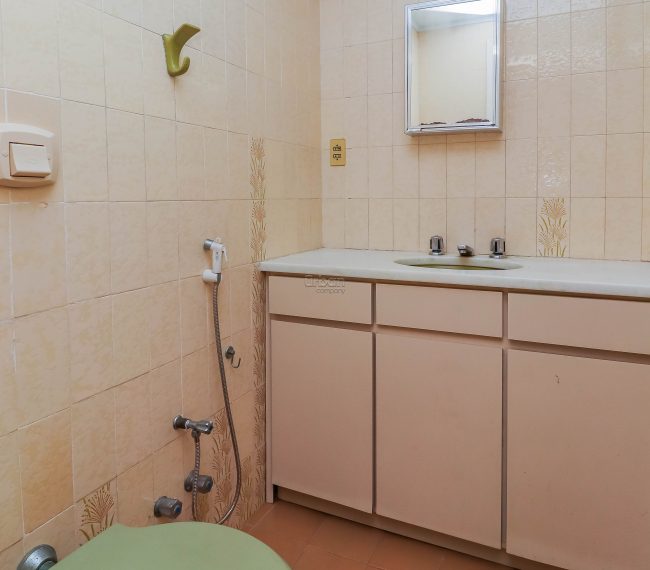 Apartamento com 101m², 2 quartos, 1 vaga, no bairro Mont Serrat em Porto Alegre