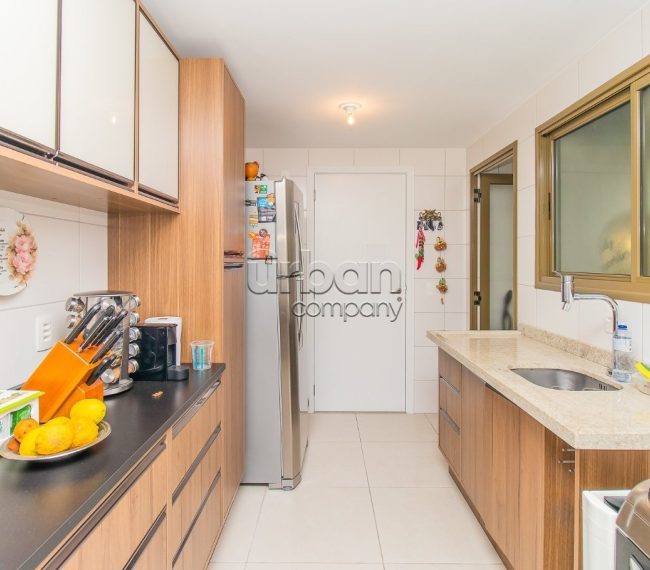 Apartamento com 122m², 3 quartos, 3 suítes, 2 vagas, no bairro Petrópolis em Porto Alegre