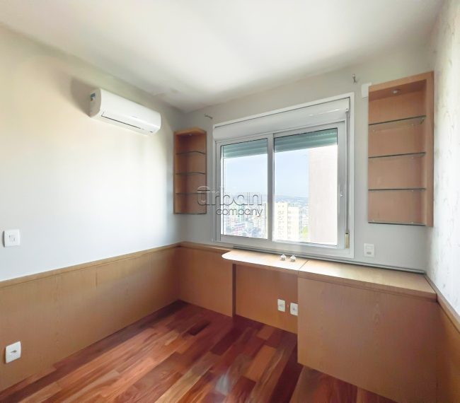 Apartamento com 105m², 3 quartos, 1 suíte, 2 vagas, no bairro Petrópolis em Porto Alegre