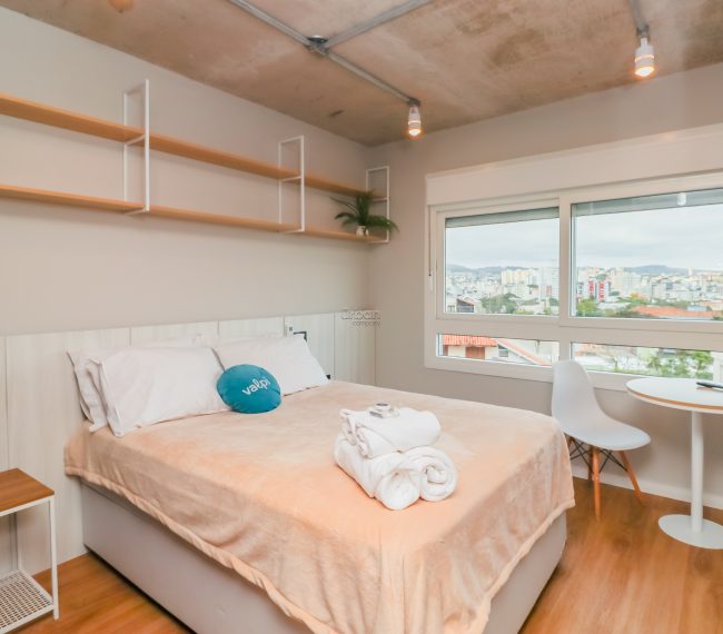 Loft com 26m², 1 quarto, no bairro Santa Cecília em Porto Alegre