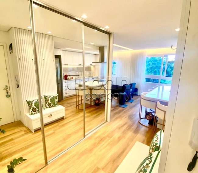 Apartamento com 67m², 2 quartos, 1 suíte, 1 vaga, no bairro Jardim Lindóia em Porto Alegre