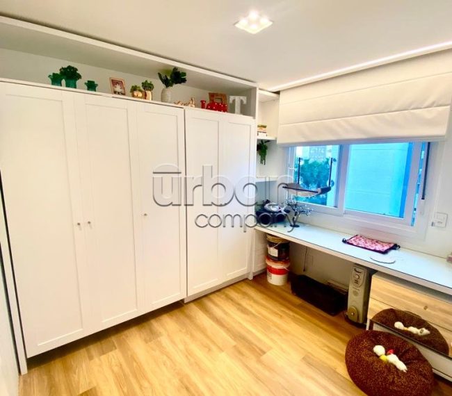 Apartamento com 67m², 2 quartos, 1 suíte, 1 vaga, no bairro Jardim Lindóia em Porto Alegre