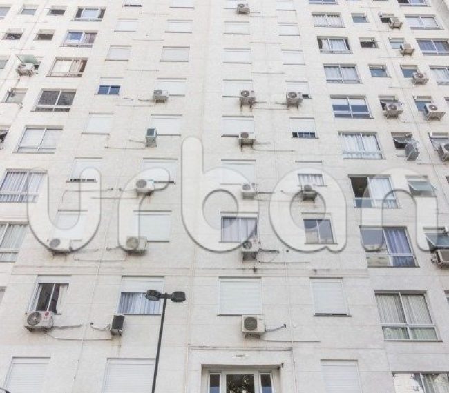 Apartamento com 56m², 2 quartos, 1 vaga, no bairro Azenha em Porto Alegre