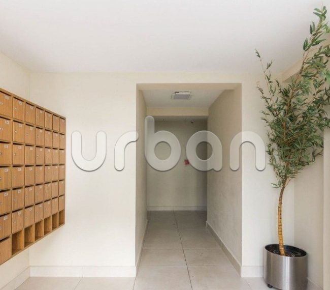 Apartamento com 56m², 2 quartos, 1 vaga, no bairro Azenha em Porto Alegre