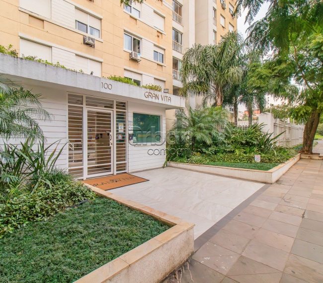 Apartamento com 62m², 2 quartos, 1 suíte, 2 vagas, no bairro Vila Ipiranga em Porto Alegre