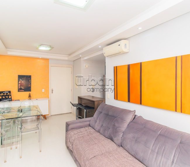 Apartamento com 62m², 2 quartos, 1 suíte, 2 vagas, no bairro Vila Ipiranga em Porto Alegre