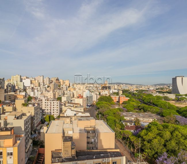 Apartamento com 181m², 4 quartos, 3 suítes, 3 vagas, no bairro Centro Histórico em Porto Alegre