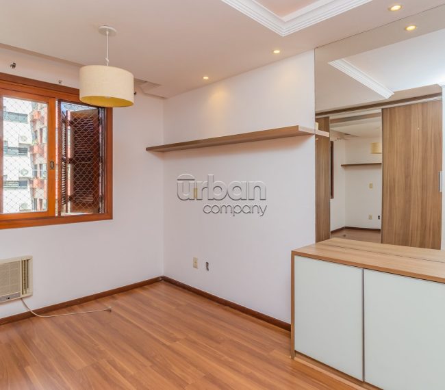 Apartamento com 112m², 3 quartos, 1 suíte, 2 vagas, no bairro Jardim Planalto em Porto Alegre