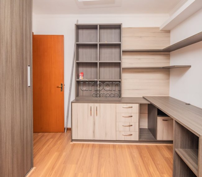 Apartamento com 112m², 3 quartos, 1 suíte, 2 vagas, no bairro Jardim Planalto em Porto Alegre