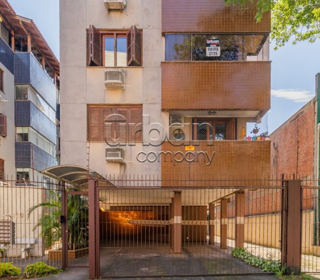 Apartamento com 112m², 3 quartos, 1 suíte, 2 vagas, no bairro Jardim Planalto em Porto Alegre