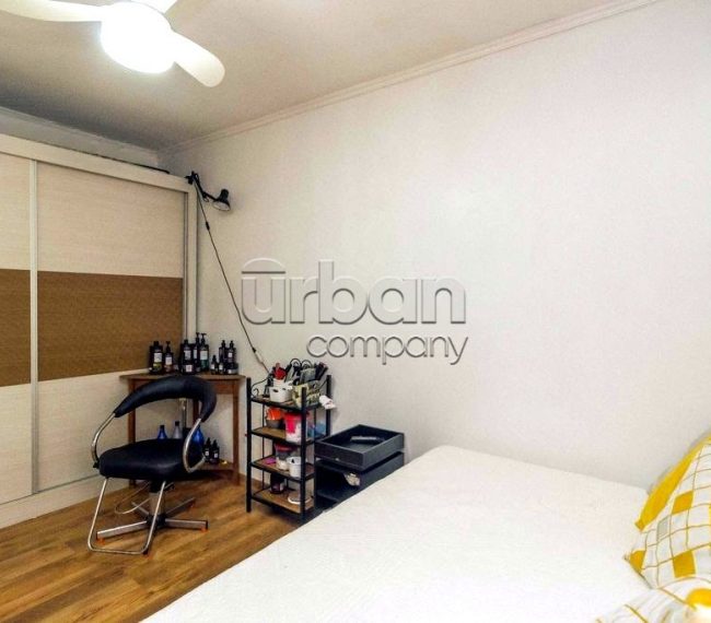 Apartamento com 110m², 3 quartos, 1 suíte, 2 vagas, no bairro Jardim Planalto em Porto Alegre