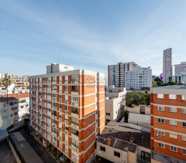 Apartamento com 95m², 3 quartos, 2 vagas, no bairro Auxiliadora em Porto Alegre