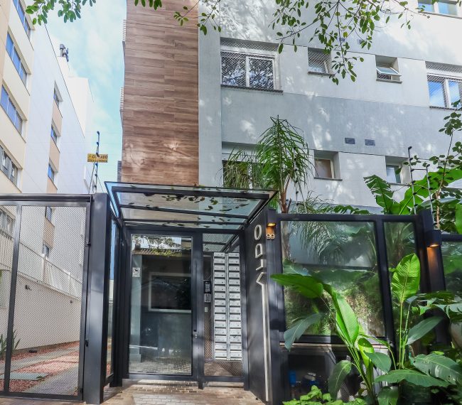 Apartamento com 37m², 1 quarto, 1 vaga, no bairro Petrópolis em Porto Alegre