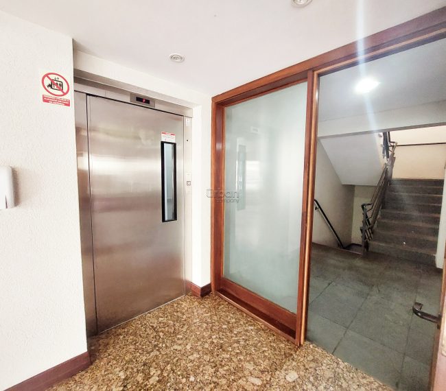 Apartamento com 140m², 3 quartos, 1 suíte, 2 vagas, no bairro Rio Branco em Porto Alegre