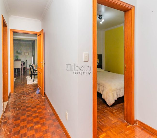 Apartamento com 116m², 3 quartos, 1 suíte, 1 vaga, no bairro Rio Branco em Porto Alegre