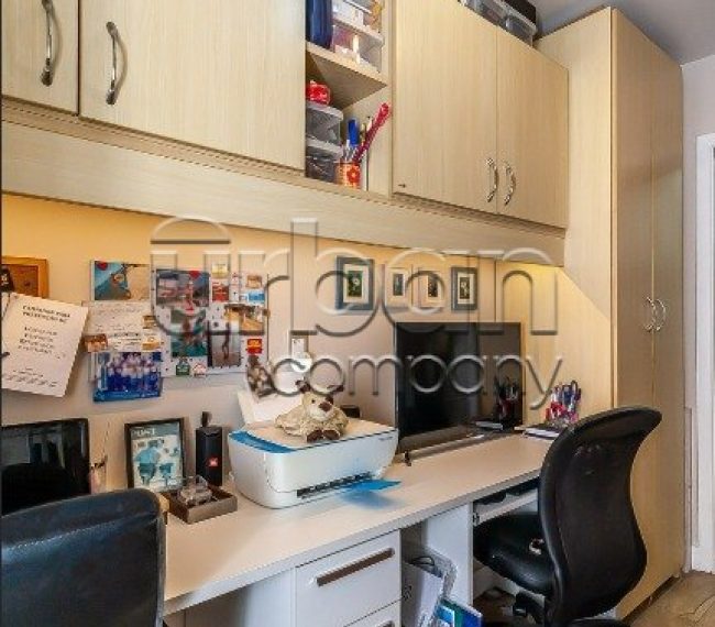 Apartamento com 123m², 3 quartos, 1 suíte, 2 vagas, no bairro Rio Branco em Porto Alegre