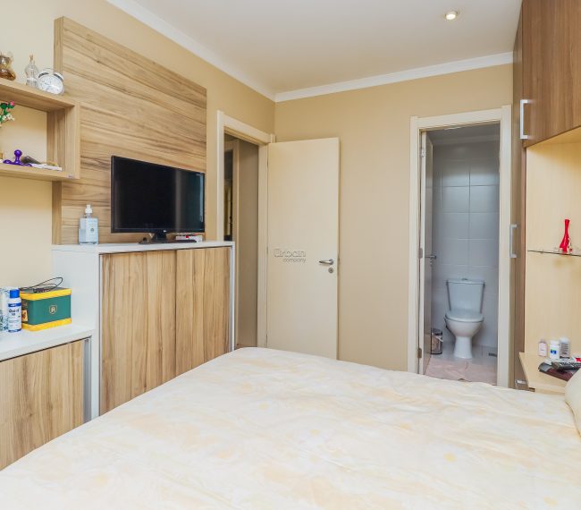 Apartamento com 60m², 2 quartos, 1 suíte, 1 vaga, no bairro Cristo Redentor em Porto Alegre