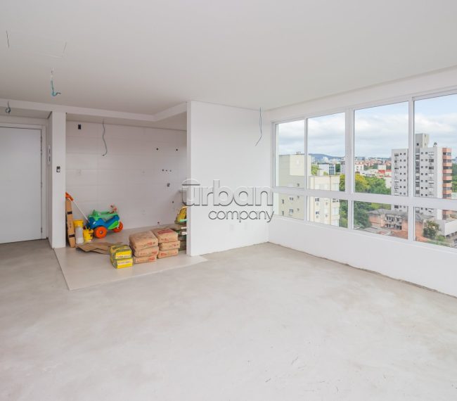 Apartamento com 73m², 2 quartos, 1 suíte, 2 vagas, no bairro Passo da Areia em Porto Alegre