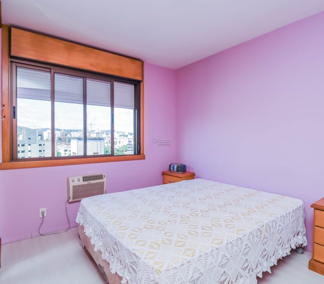 Apartamento com 90m², 3 quartos, 1 suíte, 1 vaga, no bairro Santa Cecilia em Porto Alegre