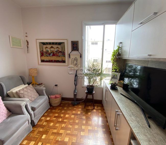 Apartamento com 117m², 3 quartos, 1 suíte, 1 vaga, no bairro Rio Branco em Porto Alegre