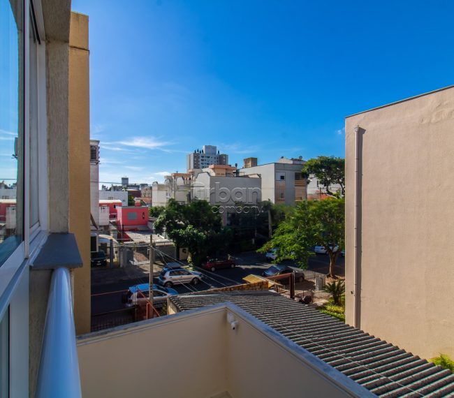 Apartamento com 82m², 2 quartos, 1 suíte, 1 vaga, no bairro Santana em Porto Alegre