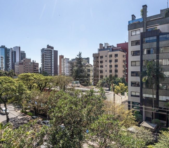 Apartamento com 161m², 3 quartos, 1 suíte, 2 vagas, no bairro Auxiliadora em Porto Alegre