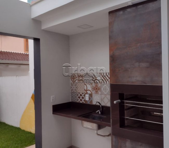 Casa em Condomínio com 145m², 3 quartos, 1 suíte, 4 vagas, no bairro Hípica em Porto Alegre