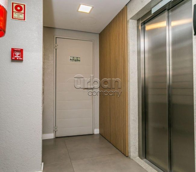 Apartamento Garden com 75m², 3 quartos, 1 suíte, 1 vaga, no bairro Petrópolis em Porto Alegre