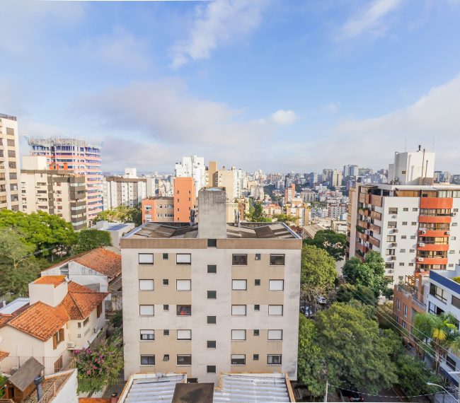 Apartamento com 279m², 3 quartos, 3 suítes, 3 vagas, no bairro Rio Branco em Porto Alegre