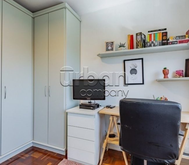 Apartamento com 117m², 3 quartos, 1 suíte, 1 vaga, no bairro Auxiliadora em Porto Alegre