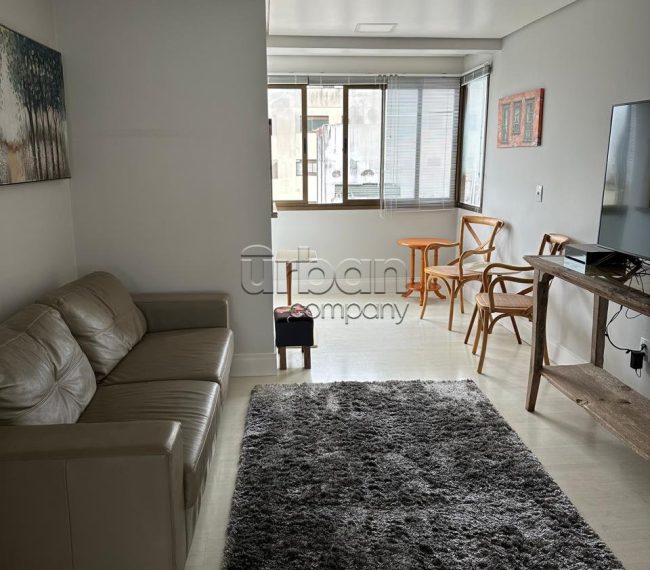 Apartamento com 157m², 3 quartos, 1 suíte, 4 vagas, no bairro Auxiliadora em Porto Alegre