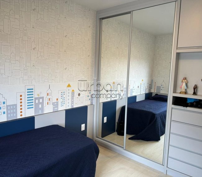 Apartamento com 157m², 3 quartos, 1 suíte, 4 vagas, no bairro Auxiliadora em Porto Alegre