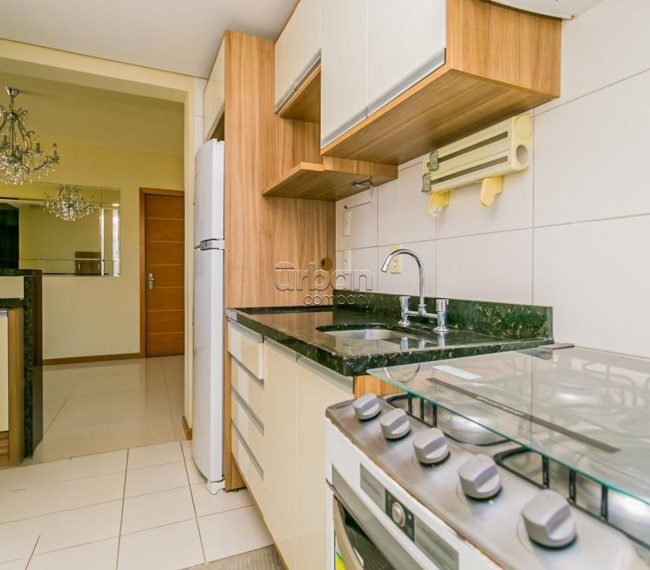 Apartamento com 77m², 3 quartos, 1 suíte, 2 vagas, no bairro Vila Jardim em Porto Alegre