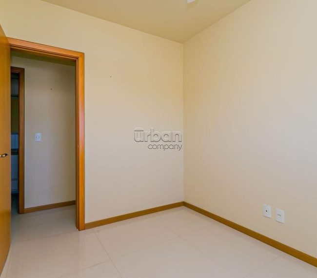 Apartamento com 77m², 3 quartos, 1 suíte, 2 vagas, no bairro Vila Jardim em Porto Alegre