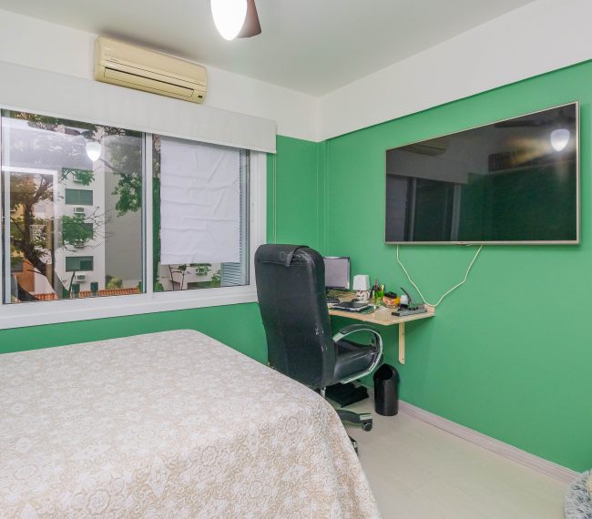 Apartamento com 129m², 3 quartos, 2 vagas, no bairro Petrópolis em Porto Alegre